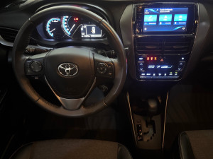 Yaris Hatch 1.5 16V 4P FLEX XS CONNECT MULTIDRIVE AUTOMÁTICO CVT