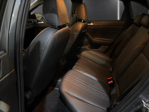 VOLKSWAGEN Nivus 1.0 4P FLEX 200 TSI HIGHLINE TURBO AUTOMÁTICO