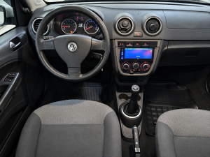 VOLKSWAGEN Voyage 1.0 4P FLEX