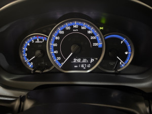 Yaris Sedan 1.5 16V 4P FLEX XL LIVE MULTIDRIVE AUTOMÁTICO CVT