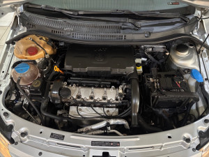 VOLKSWAGEN Voyage 1.0 4P FLEX
