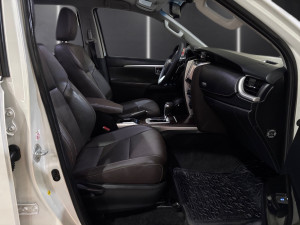 Hilux SW4 2.8 4P SRX 4X4 TURBO DIESEL AUTOMÁTICO