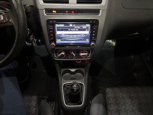 VOLKSWAGEN Fox 1.6 4P COMFORTLINE FLEX