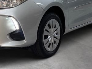 TOYOTA Yaris Sedan 1.5 16V 4P FLEX XL LIVE MULTIDRIVE AUTOMÁTICO CVT