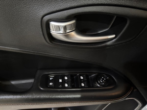 JEEP Compass 2.0 16V 4P LONGITUDE FLEX AUTOMÁTICO