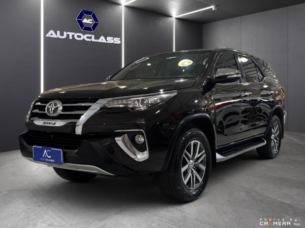 Hilux SW4 2.8 16V 4P SRX 4X4 7 LUGARES TURBO DIESEL AUTOMÁTICO