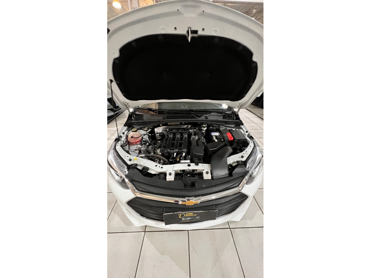 Onix Sedan 1.0 4P FLEX PLUS JOY BLACK