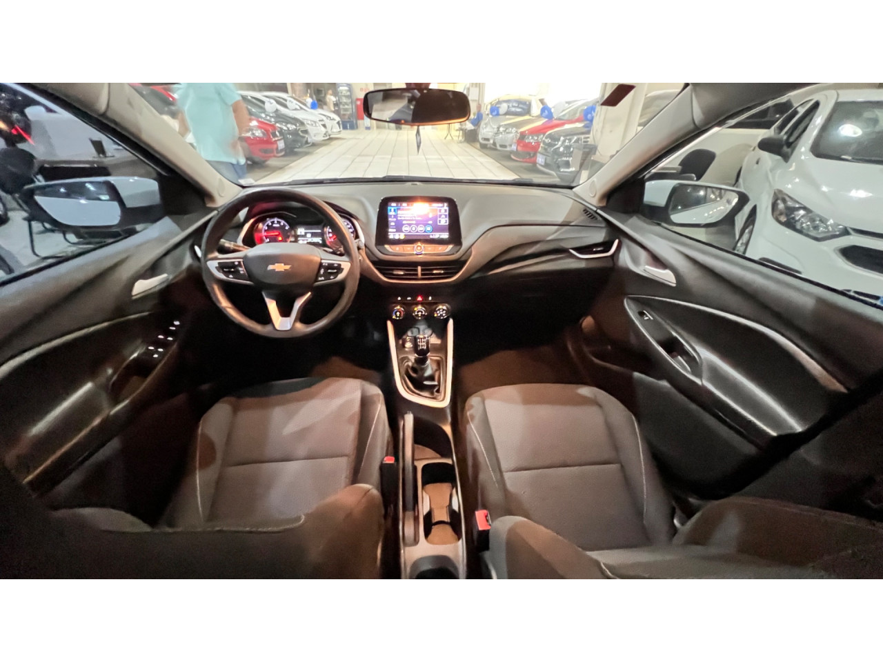 Onix Sedan 1.0 4P FLEX PLUS JOY BLACK