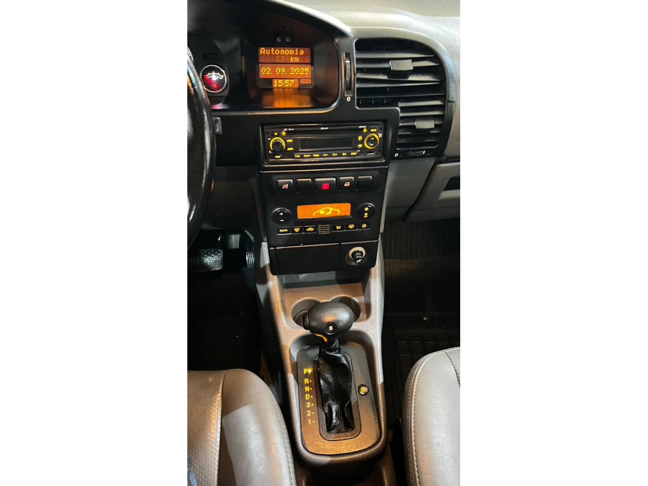 Zafira 2.0 4P ELITE FLEX AUTOMÁTICO 7 LUGARES