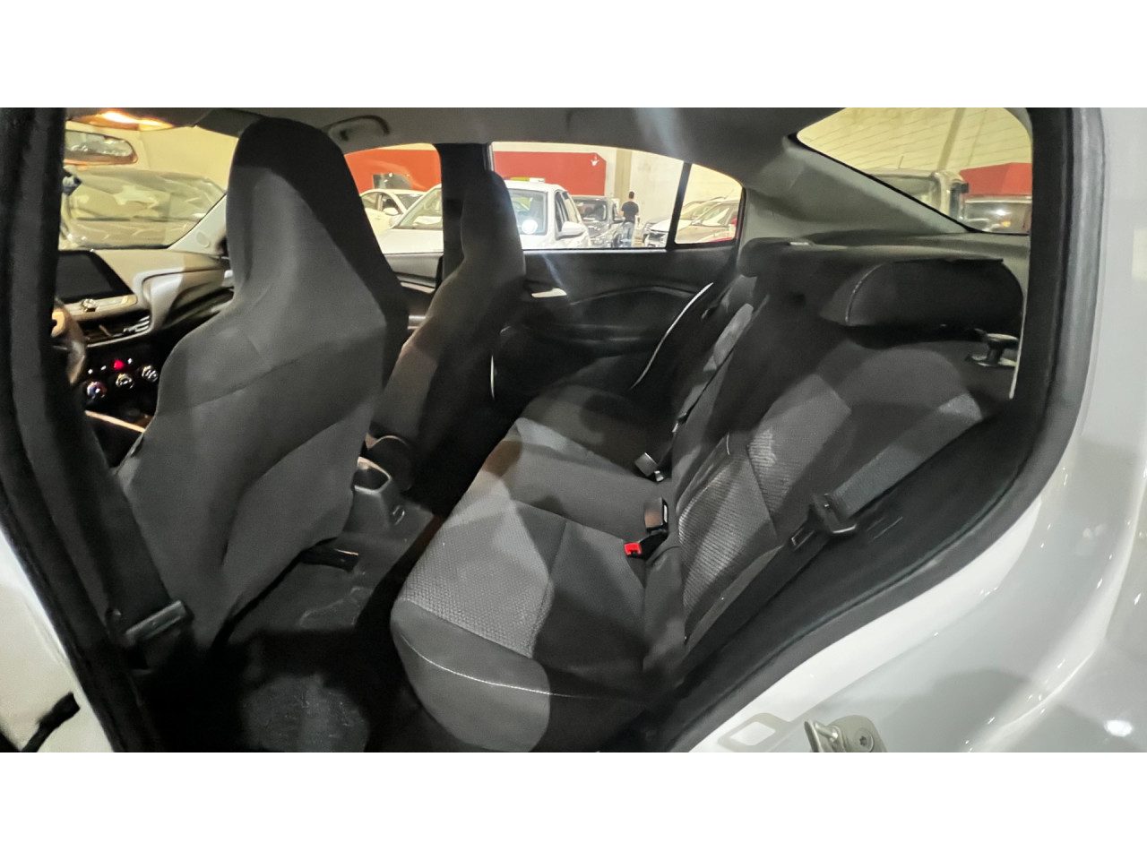 Onix Sedan 1.0 4P FLEX LT