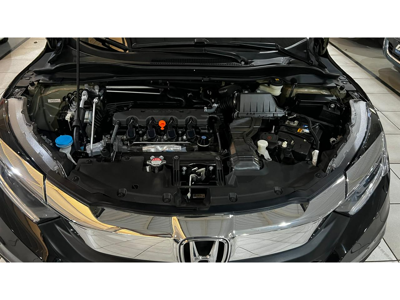 HR-V 1.8 16V 4P LX FLEX