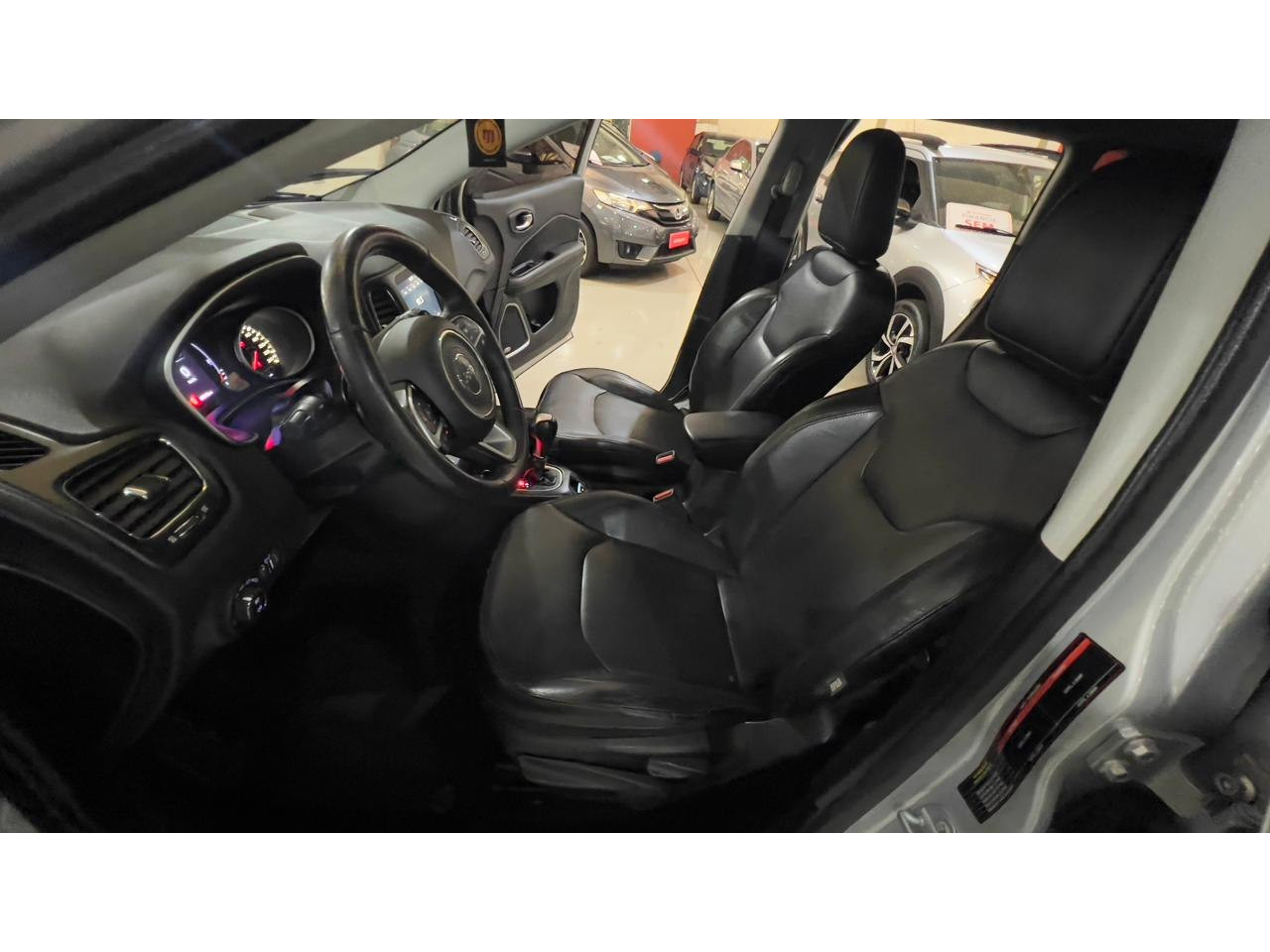 Compass 2.0 16V 4P LONGITUDE FLEX AUTOMÁTICO