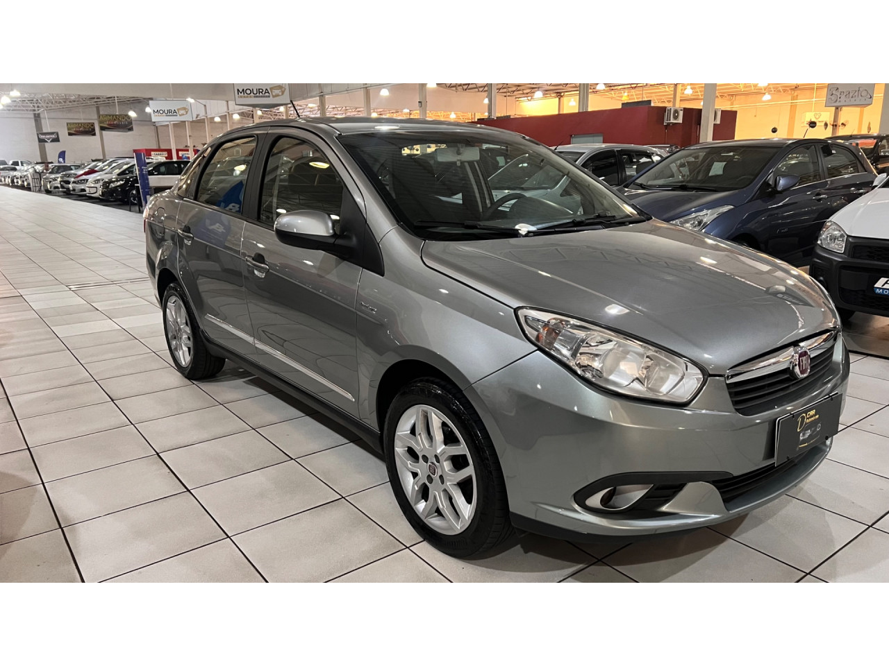 Grand Siena 1.6 16V 4P FLEX ESSENCE DUALOGIC AUTOMATIZADO