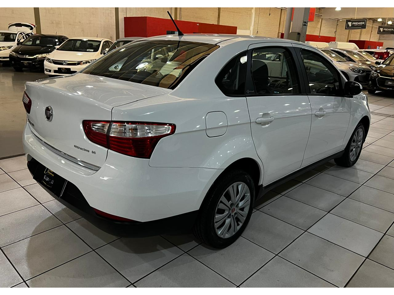 Grand Siena 1.4 4P EVO ATTRACTIVE FLEX