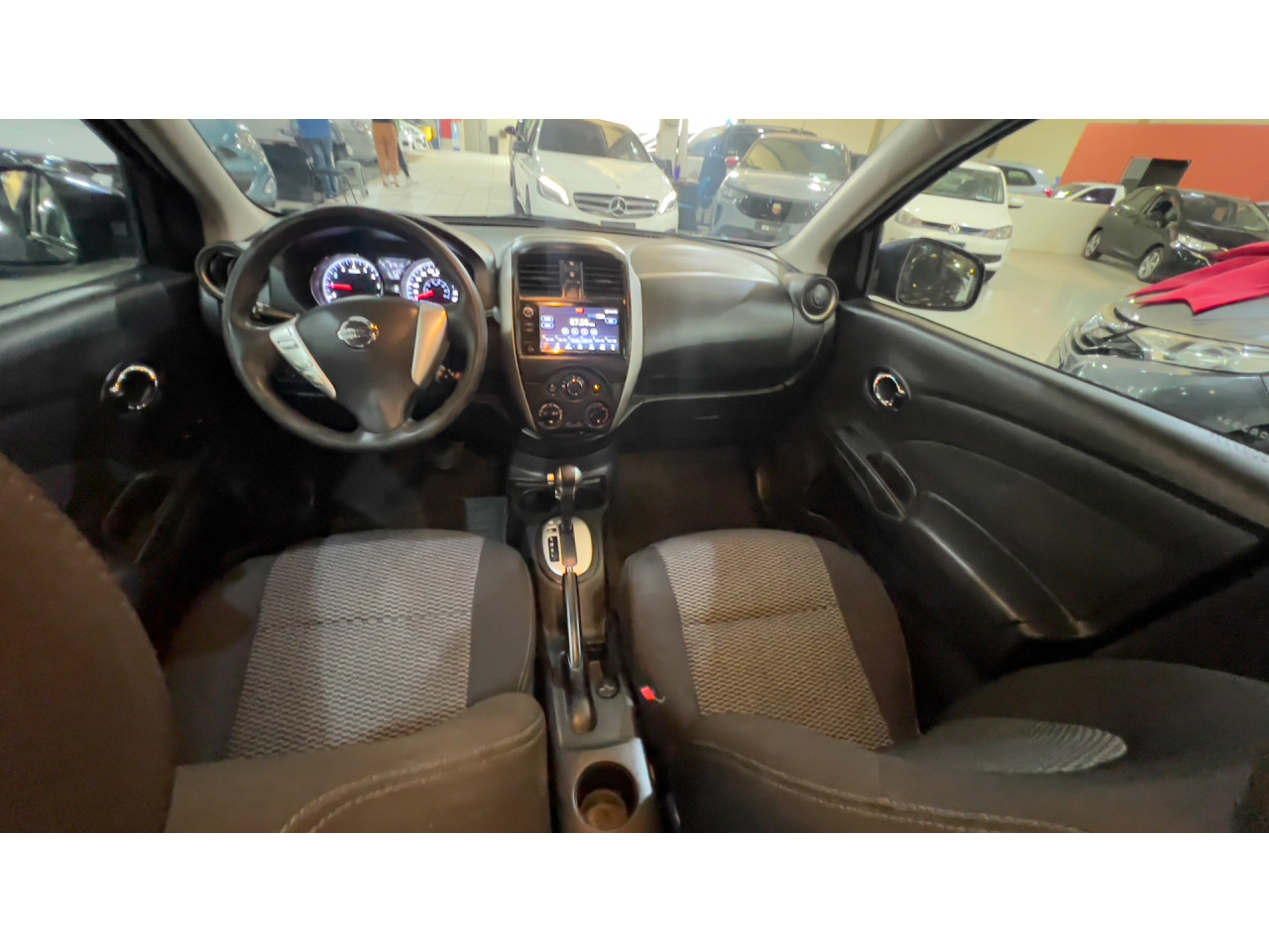 Versa Sedan 1.6 16V 4P SV FLEX XTRONIC AUTOMÁTICO CVT