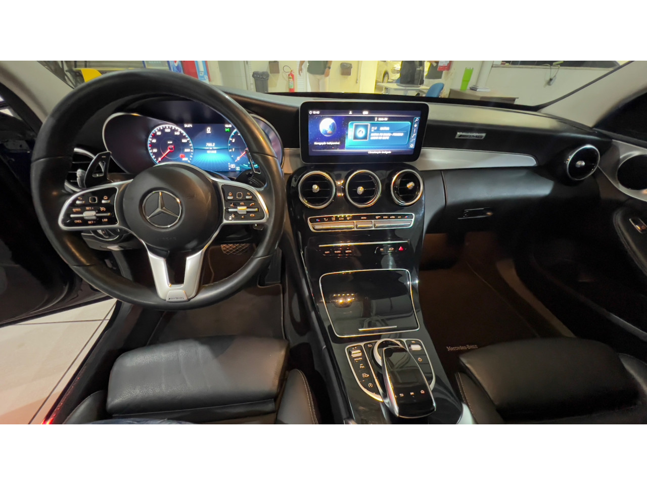 C 200 1.5 16V 4P EQ BOOST HÍBRIDO 9G-TRONIC AUTOMÁTICO