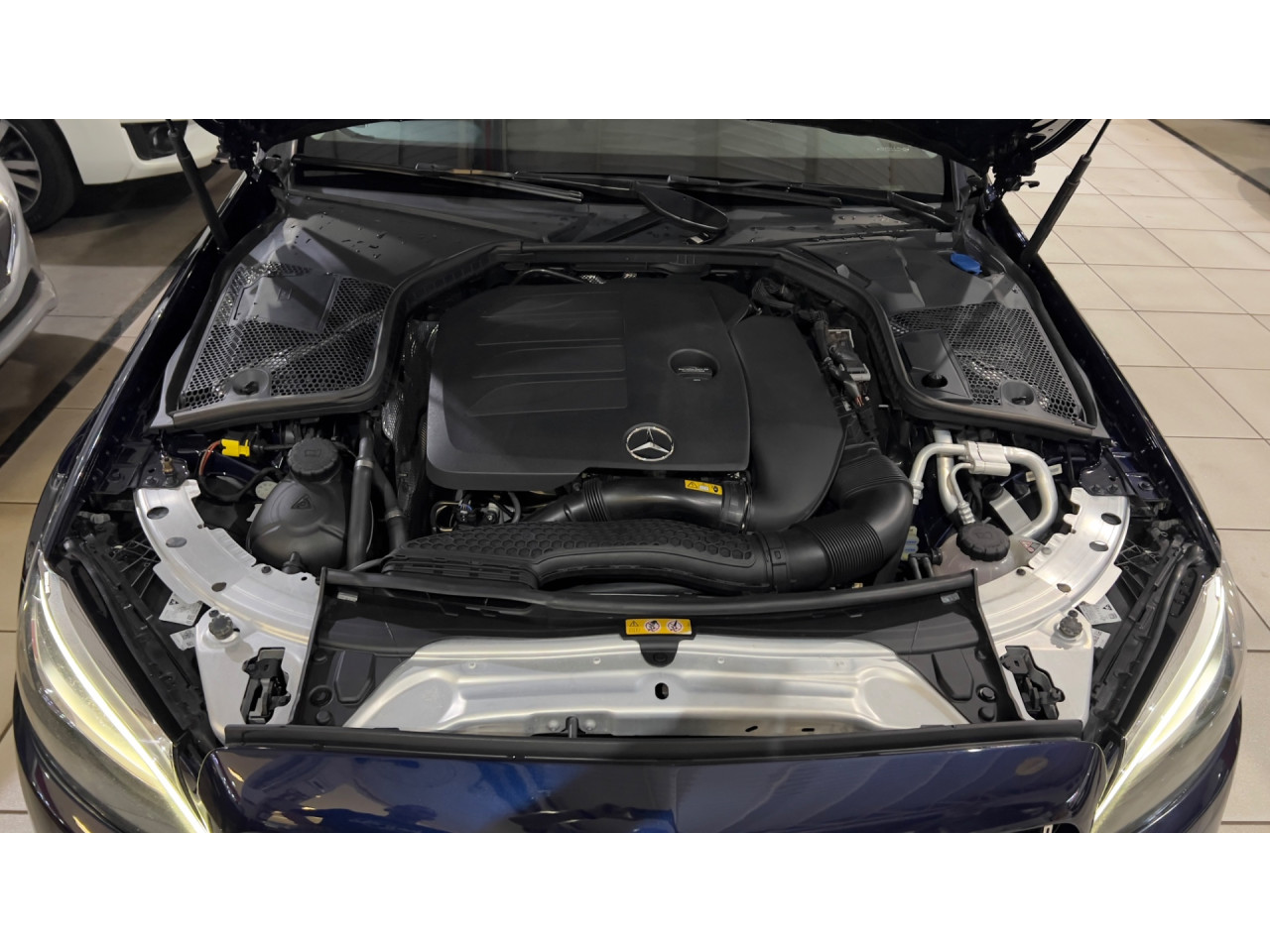 C 200 1.5 16V 4P EQ BOOST HÍBRIDO 9G-TRONIC AUTOMÁTICO