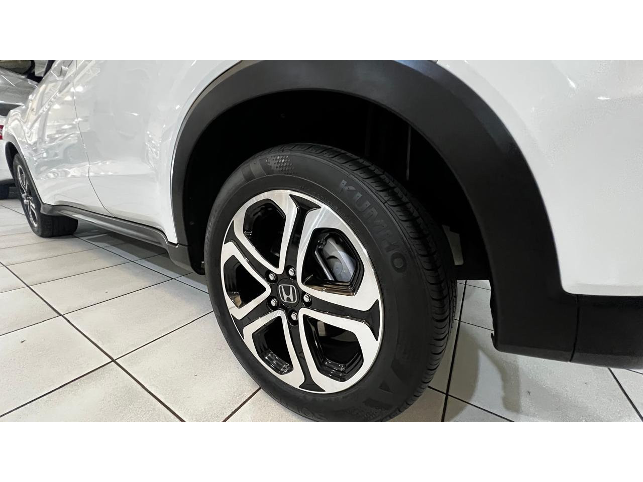 HR-V 1.8 16V 4P EX FLEX AUTOMÁTICO CVT