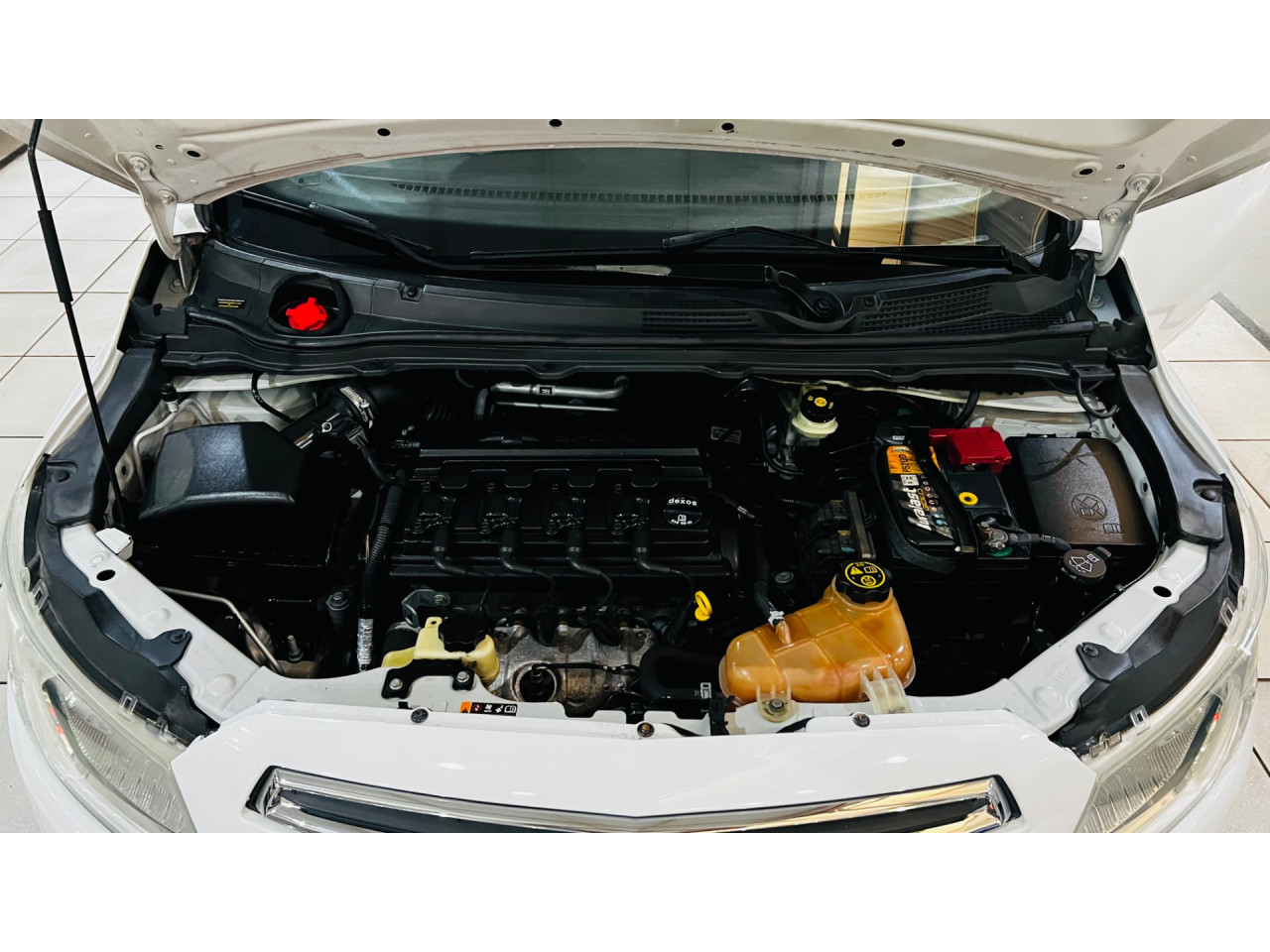 Onix Hatch 1.0 4P FLEX LT