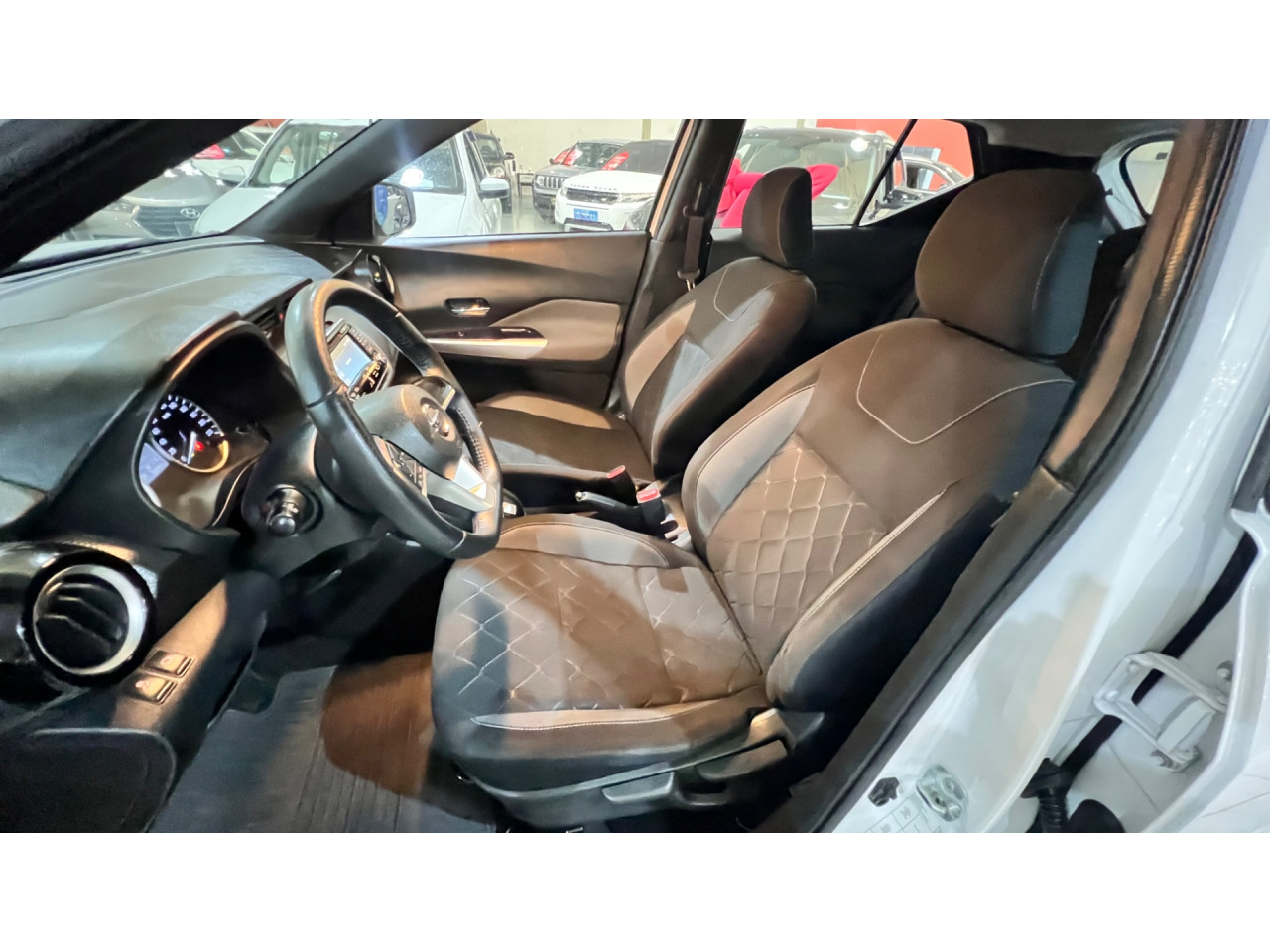 Kicks 1.6 16V 4P FLEX SV X-TRONIC AUTOMÁTICO CVT