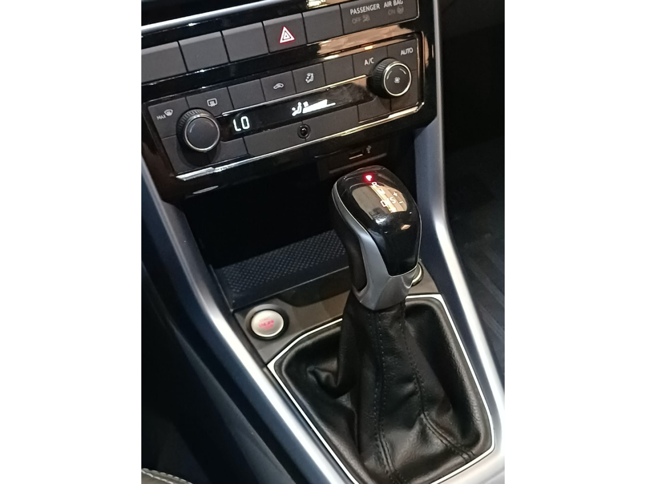 T-Cross 1.0 4P 200 TSI FLEX COMFORTLINE AUTOMÁTICO