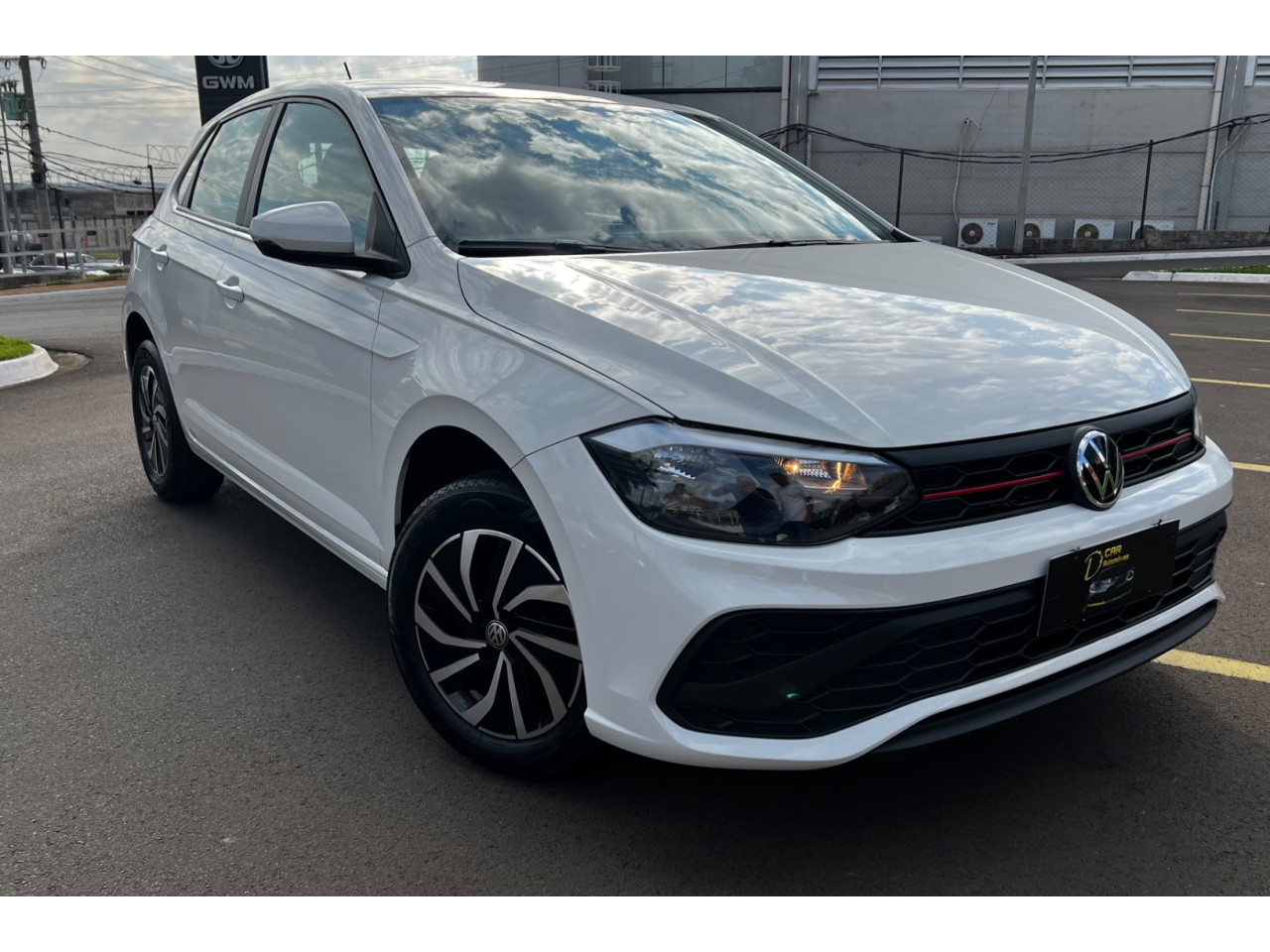 Polo Hatch 1.0 12V 4P MPI TRACK 1st EDITION