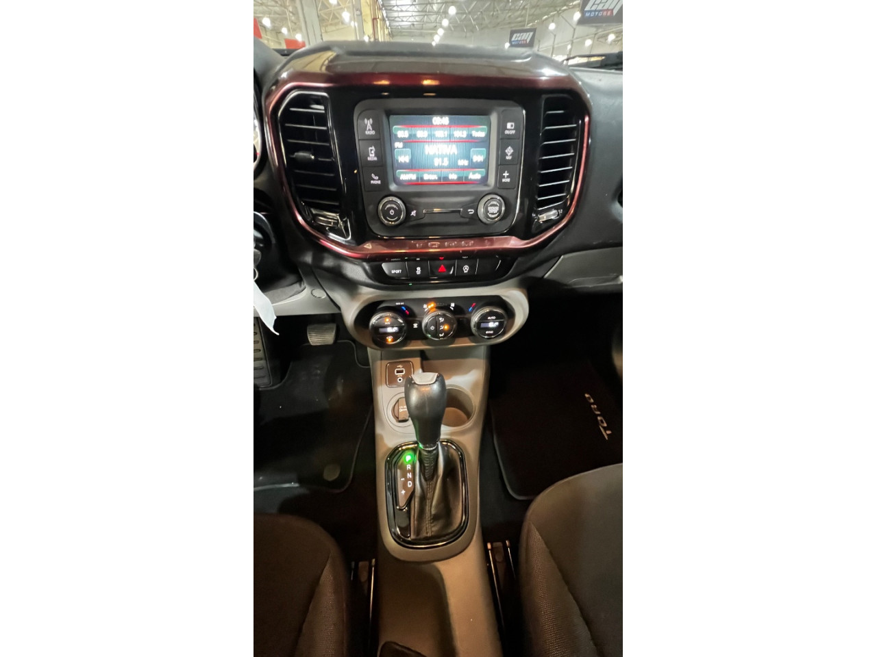Toro 2.4 16V 4P FLEX FREEDOM ROAD AUTOMÁTICO