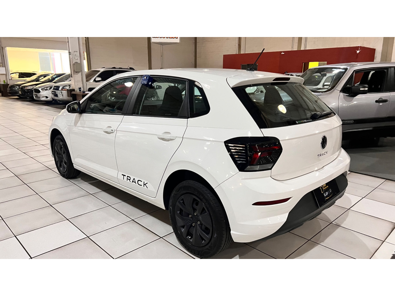 Polo Hatch 1.0 12V 4P MPI TRACK 1st EDITION