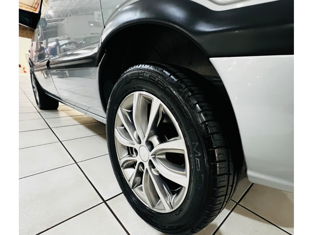 Zafira 2.0 4P ELITE FLEX AUTOMÁTICO 7 LUGARES