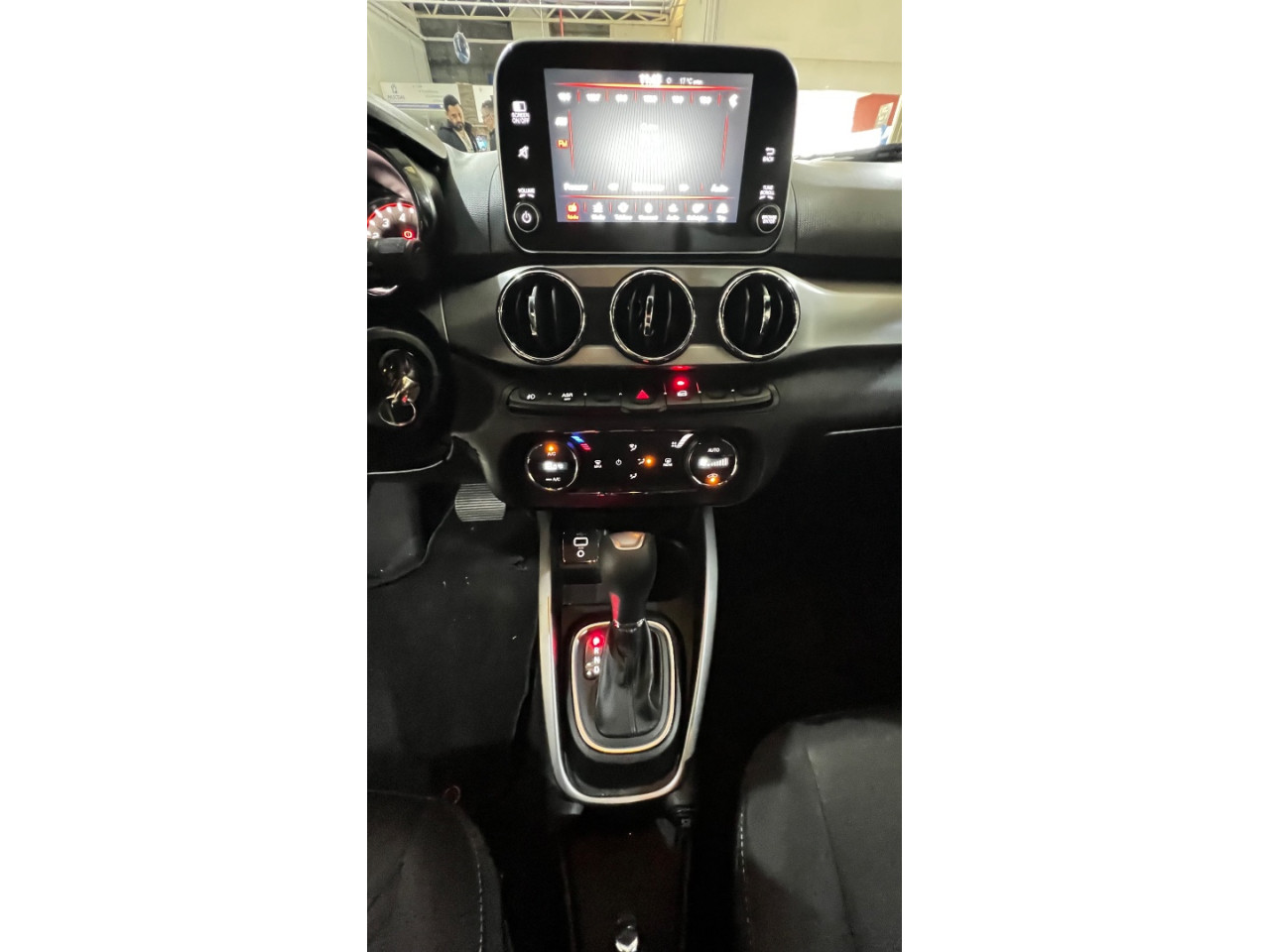 Cronos 1.8 4P FLEX HGT AUTOMÁTICO