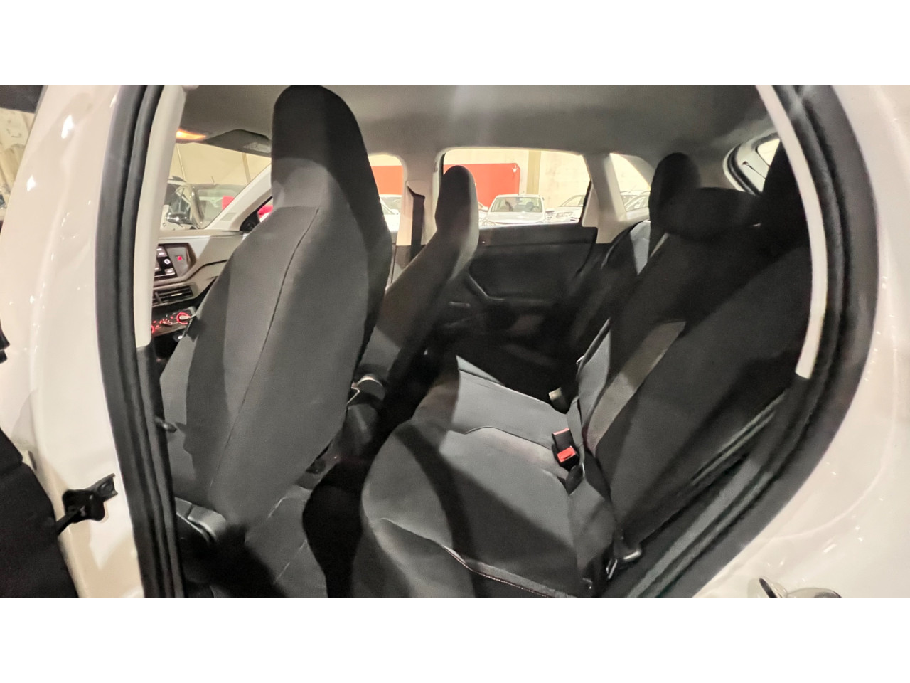 Polo Hatch 1.0 12V 4P MPI TRACK 1st EDITION