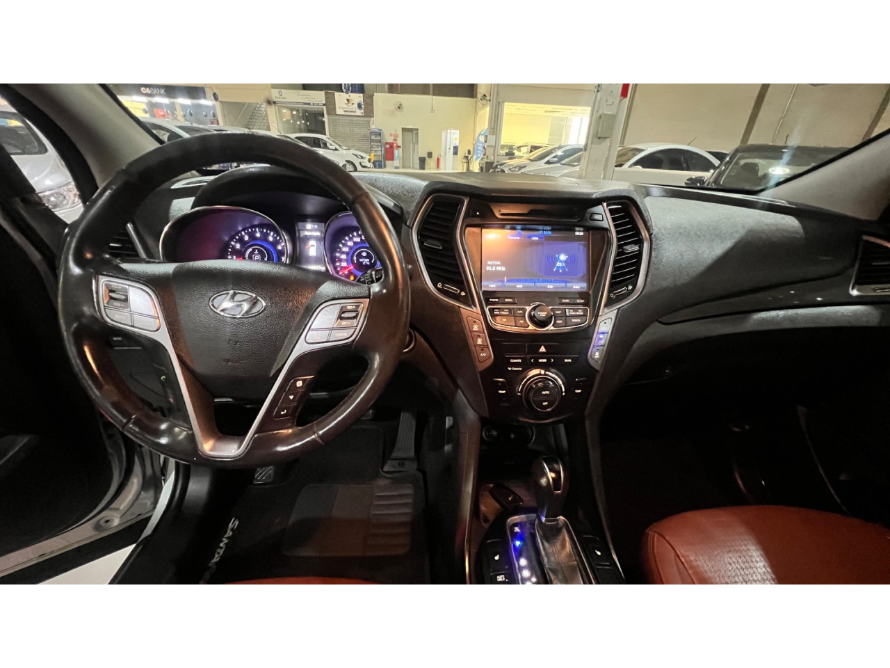 Grand Santa Fé 3.3 V6 4P 4WD AUTOMÁTICO