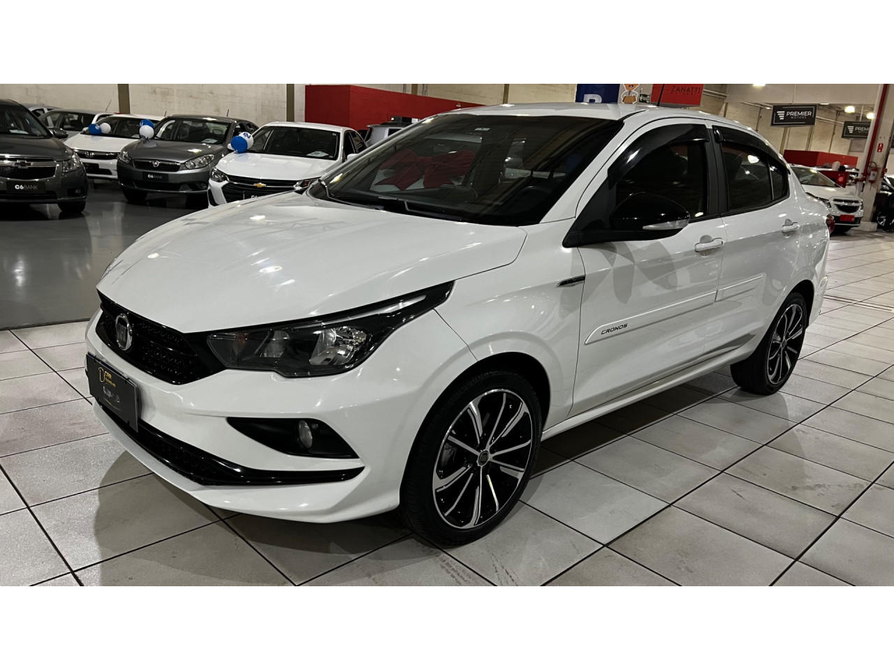 Cronos 1.8 4P FLEX HGT AUTOMÁTICO
