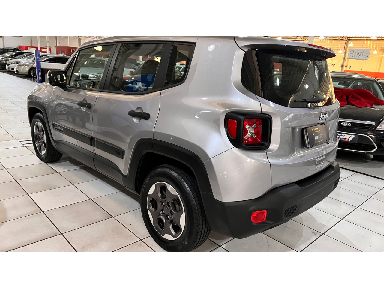 Renegade 1.8 16V 4P FLEX AUTOMÁTICO
