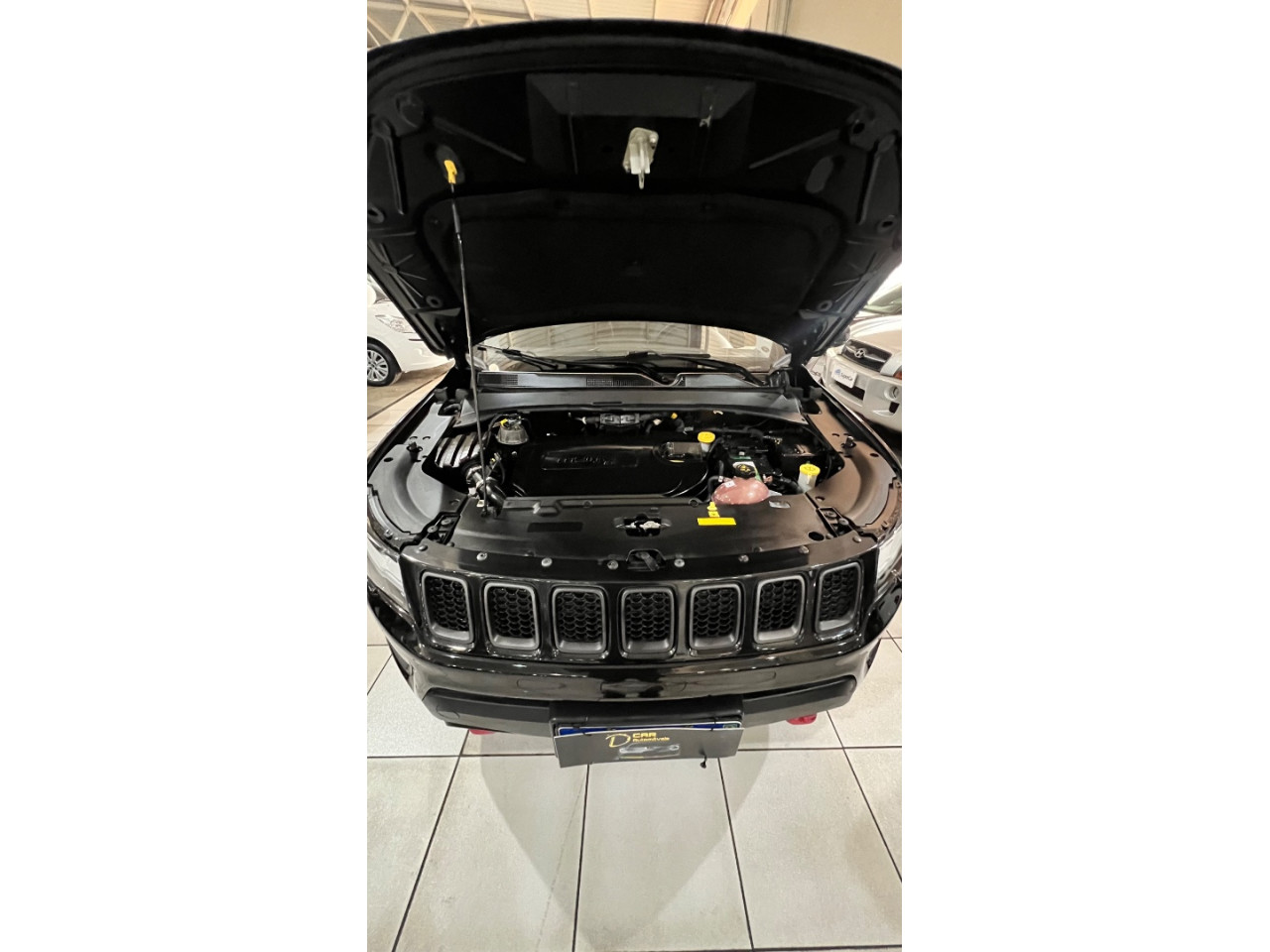Compass 2.0 16V 4P TRAILHAWK TURBO DIESEL 4X4 AUTOMÁTICO