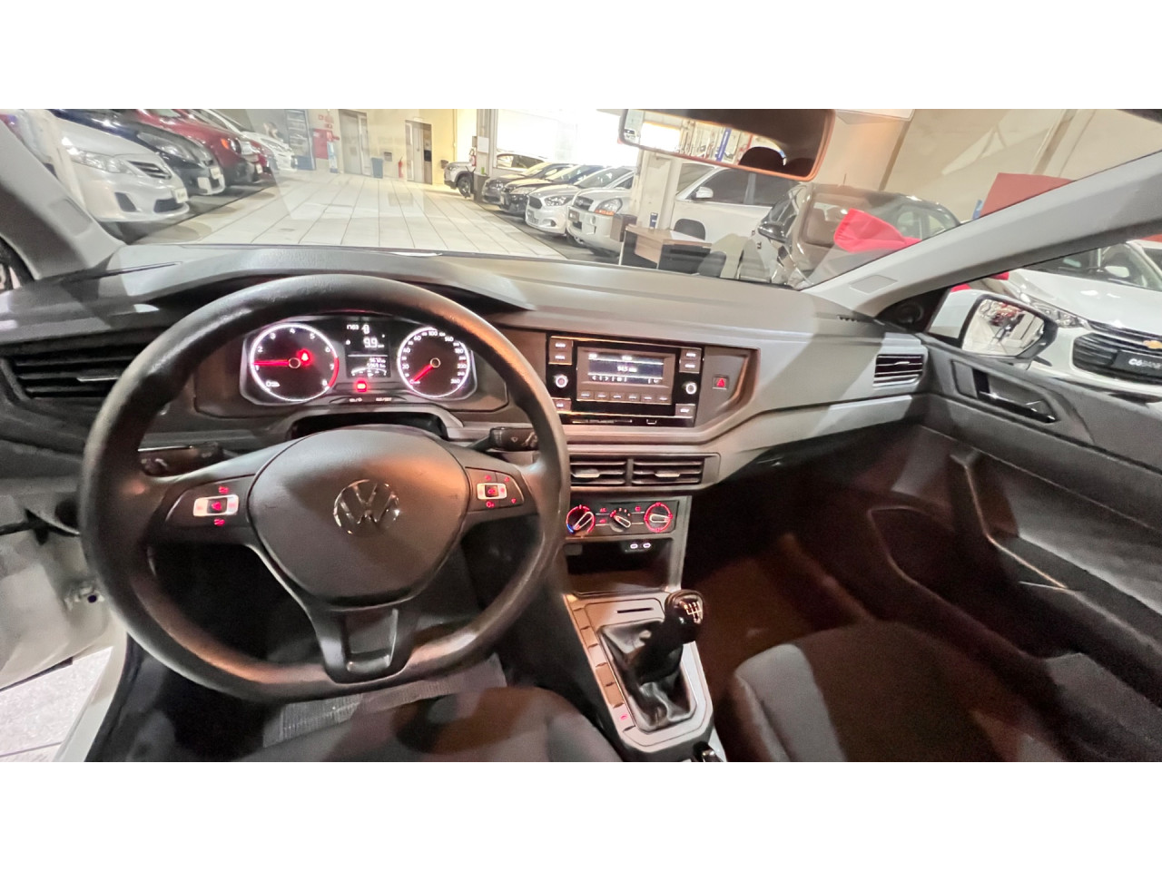 Polo Hatch 1.0 12V 4P MPI TRACK 1st EDITION