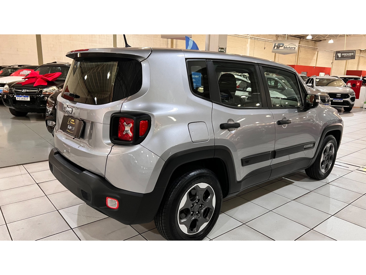 Renegade 1.8 16V 4P FLEX AUTOMÁTICO