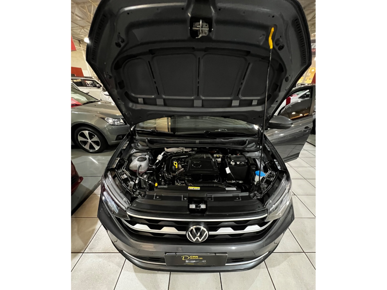 Nivus 1.0 4P FLEX 200 TSI HIGHLINE TURBO AUTOMÁTICO