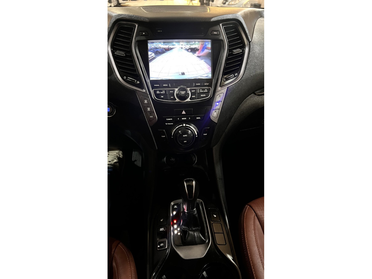 Grand Santa Fé 3.3 V6 4P 4WD AUTOMÁTICO