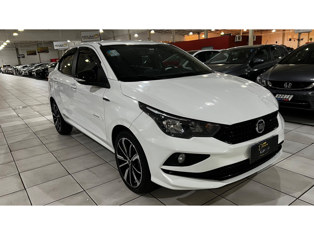 Cronos 1.8 4P FLEX HGT AUTOMÁTICO