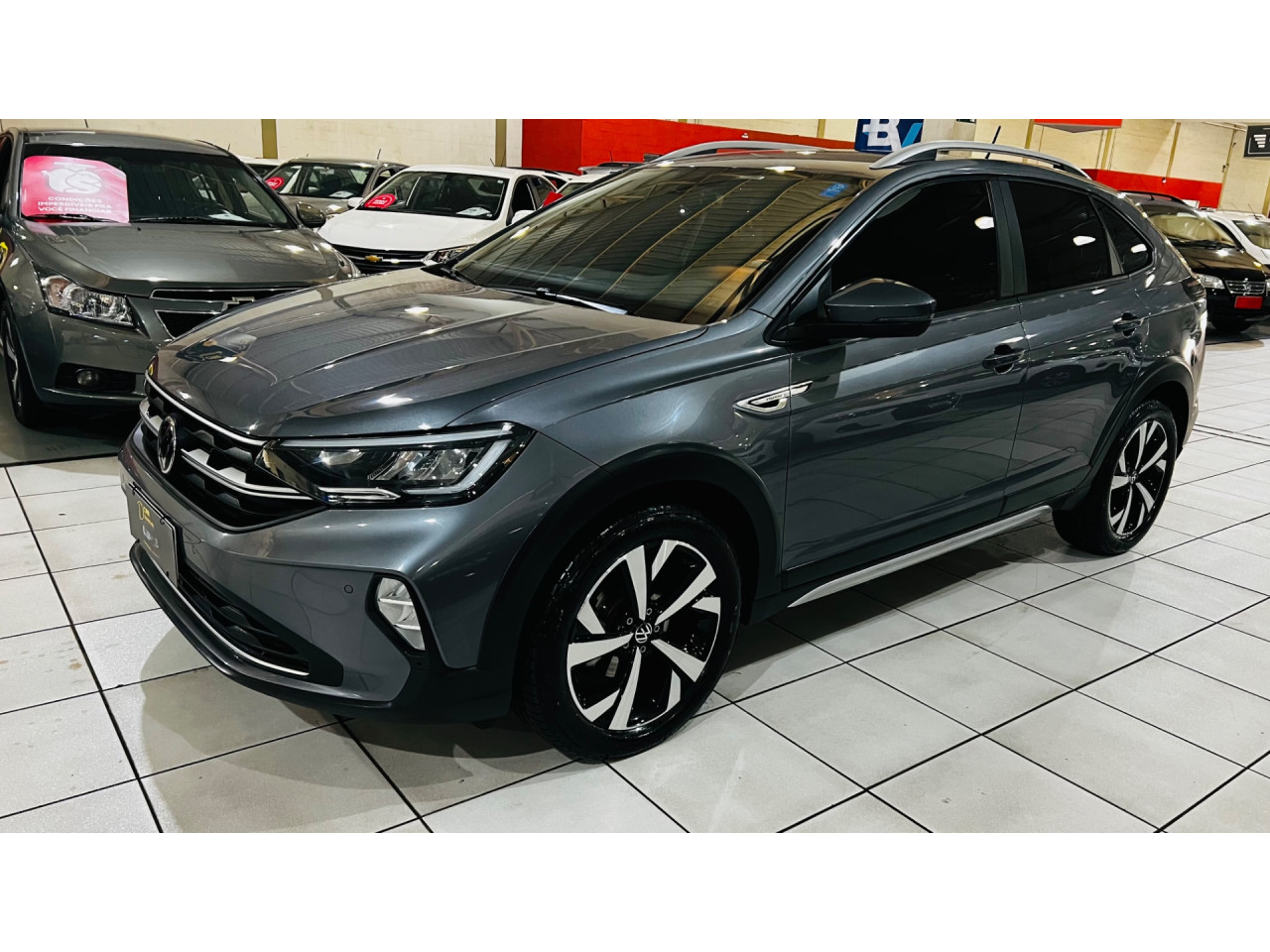 Nivus 1.0 4P FLEX 200 TSI HIGHLINE TURBO AUTOMÁTICO
