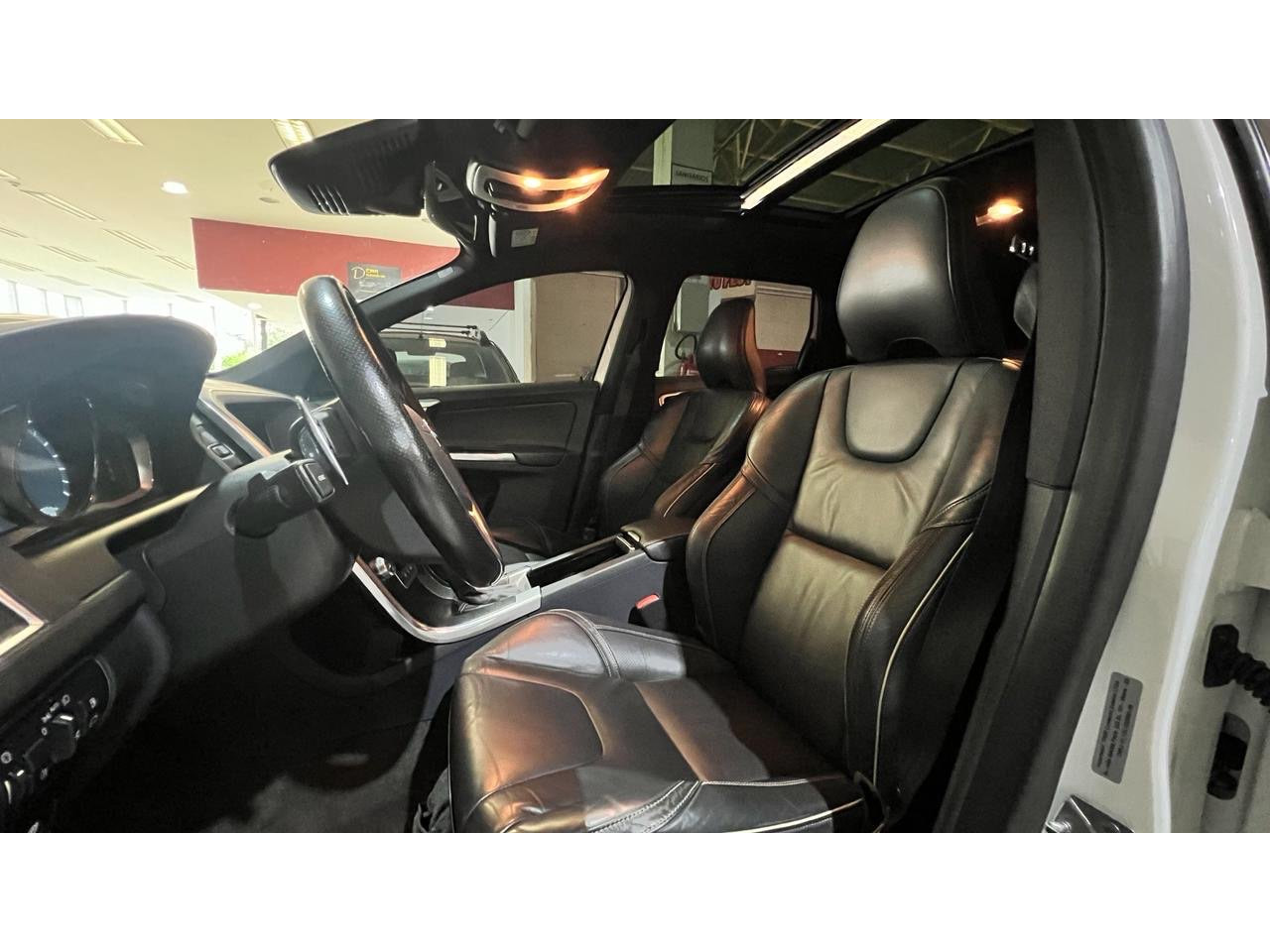 XC60 2.0 4P T6 R DESIGN TURBO AUTOMÁTICO