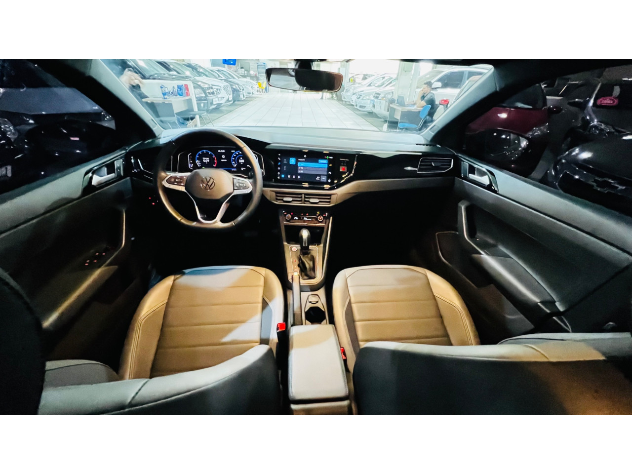 Nivus 1.0 4P FLEX 200 TSI HIGHLINE TURBO AUTOMÁTICO