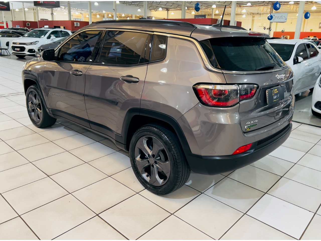 Compass 2.0 16V 4P 350 LONGITUDE 4X4 TURBO DIESEL AUTOMÁTICO