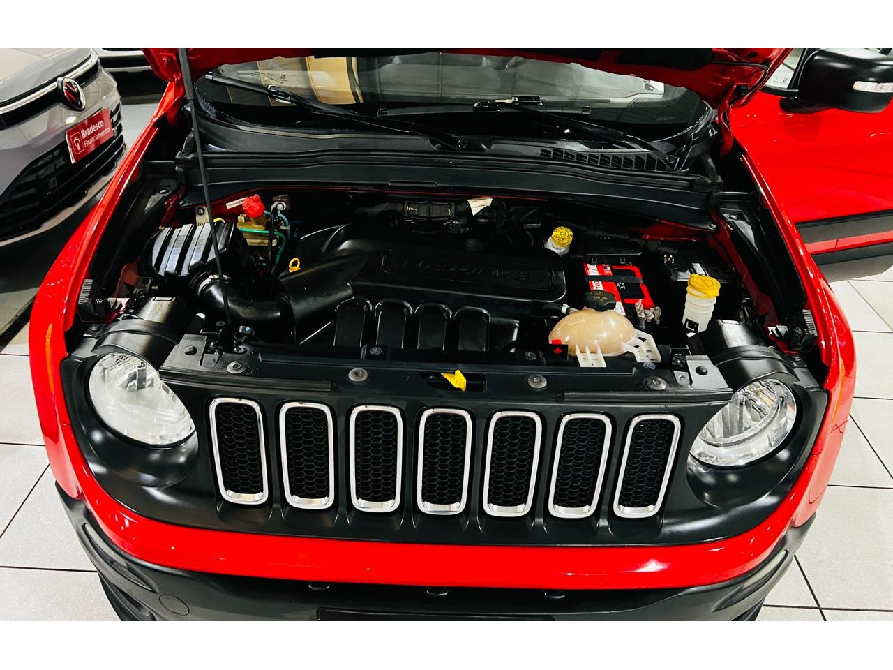Renegade 1.8 16V 4P FLEX SPORT