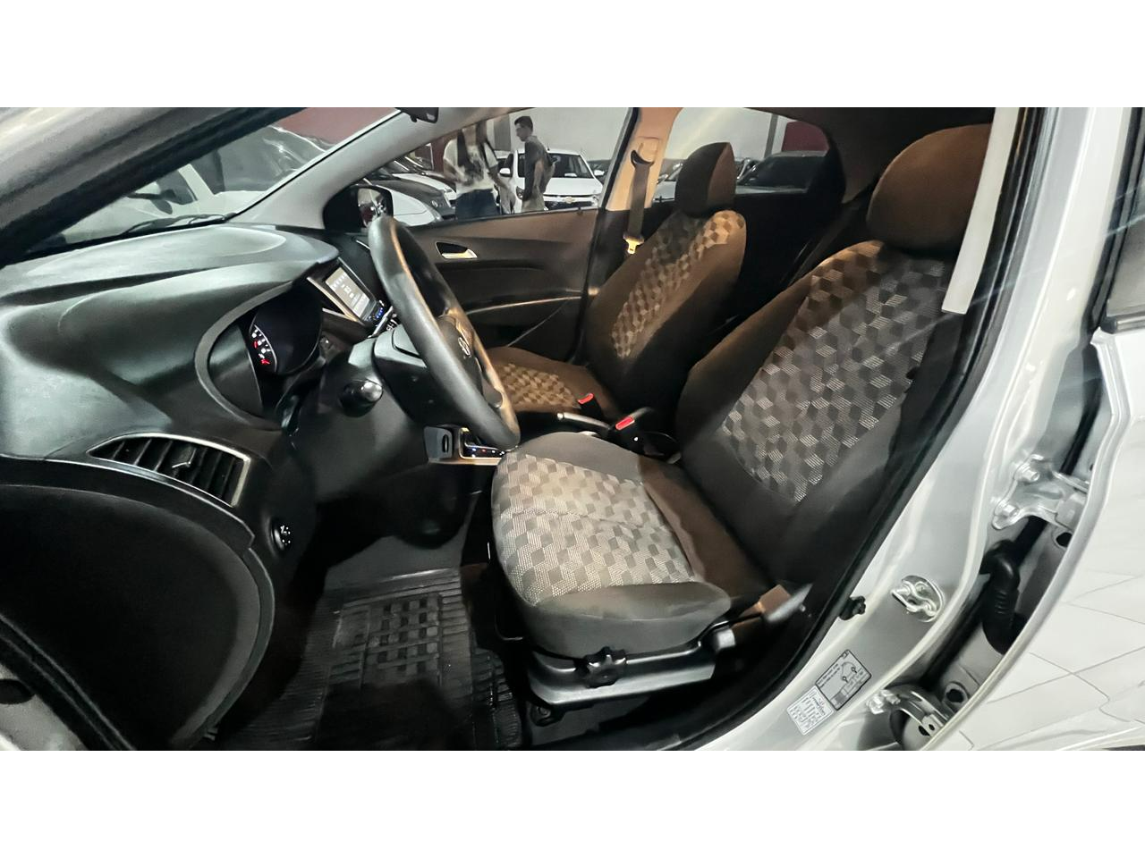 HB 20 Hatch 1.6 16V 4P FLEX COMFORT