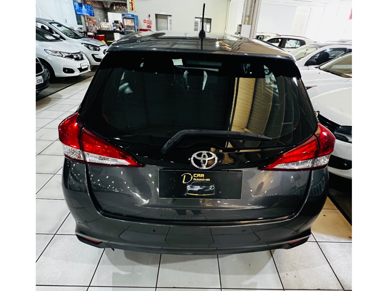 Yaris Hatch 1.5 16V 4P FLEX XL MULTIDRIVE AUTOMÁTICO CVT