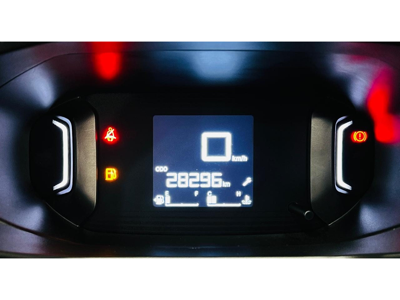 C3 1.0 4P 12V FLEX LIVE