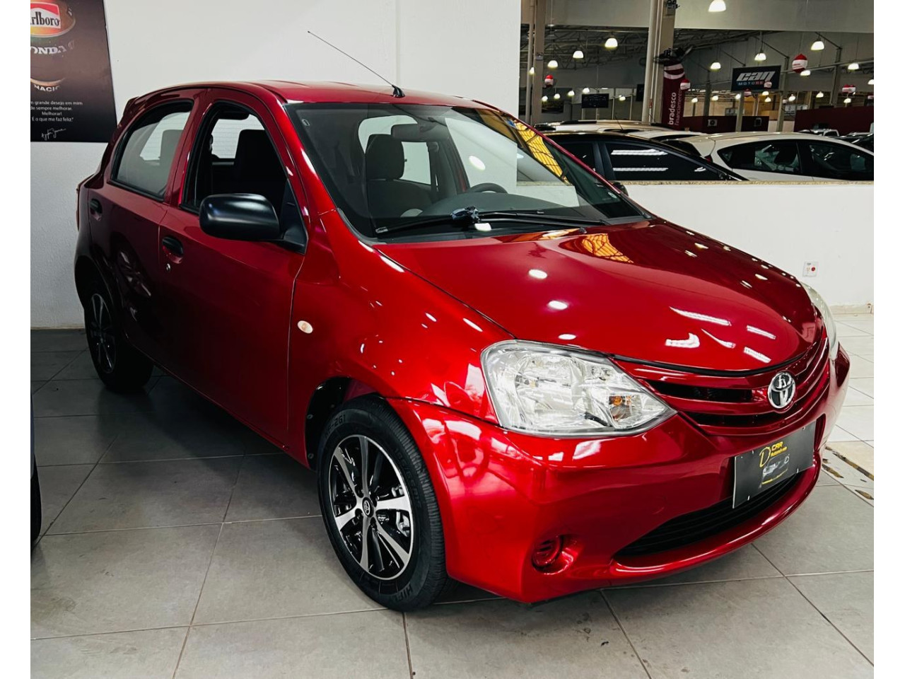 Etios Hatch 1.3 16V 4P FLEX X