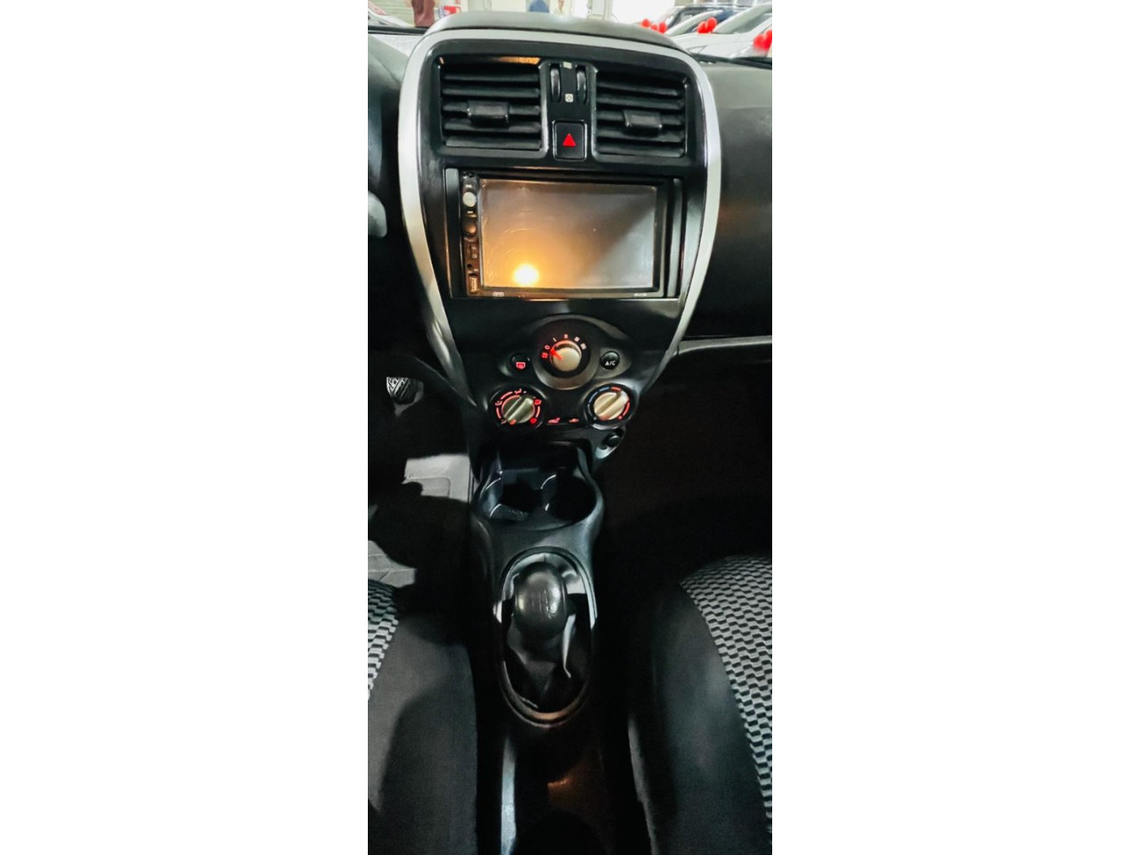 Versa Sedan 1.0 4P FLEX S